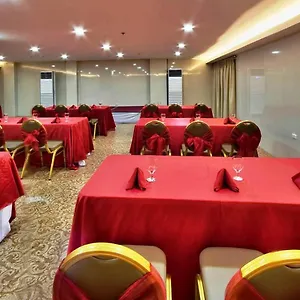 D Circle Manila